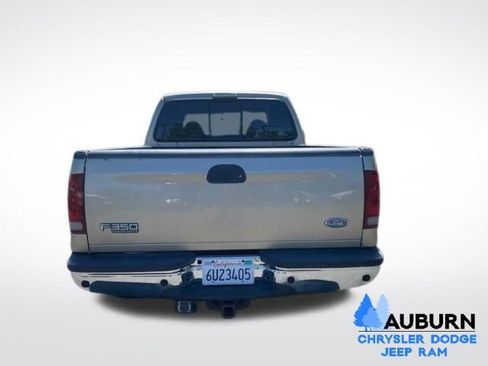 Used 2001 Ford F350 2WD Crew Cab Super Duty image 6
