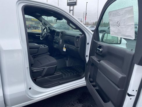 New 2026 Chevrolet Silverado 1500 W/T w/ Trailering Package image 8