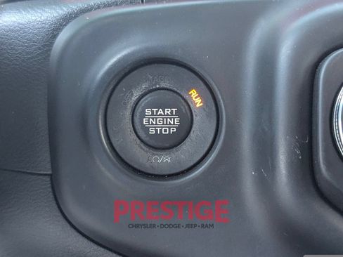 Used 2023 Jeep Gladiator Rubicon w/ LED Lighting Group AWD/4WD image 26