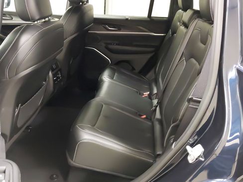 Used 2024 Jeep Grand Cherokee Limited 4xe image 38