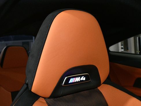 Used 2023 BMW M4 xDrive Competition w/ M Carbon Exterior Package AWD/4WD image 10