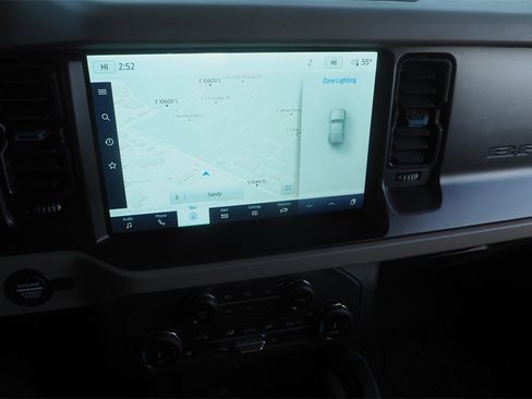 Used 2022 Ford Bronco Wildtrak image 24