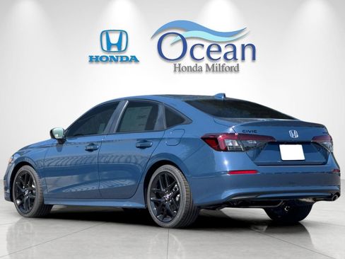 New 2026 Honda Civic Sport image 3
