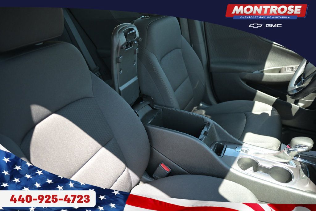 Used 2022 Chevrolet Malibu RS FWD image 43
