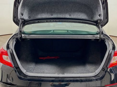 Used 2020 Honda Accord EX-L image 26