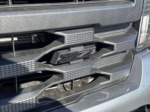 New 2026 Chevrolet Silverado 1500 Custom Trail Boss w/ LPO, Dark Essentials Package AWD/4WD image 38