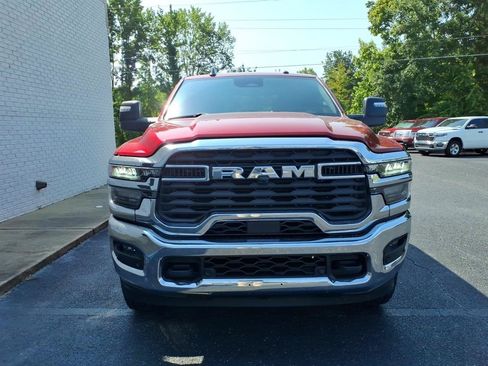 Used 2026 RAM 2500 Big Horn AWD/4WD image 2
