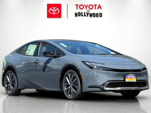 New 2026 Toyota Prius Limited FWD image 2