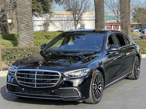 Used 2021 Mercedes-Benz S 580 4MATIC Sedan image 20