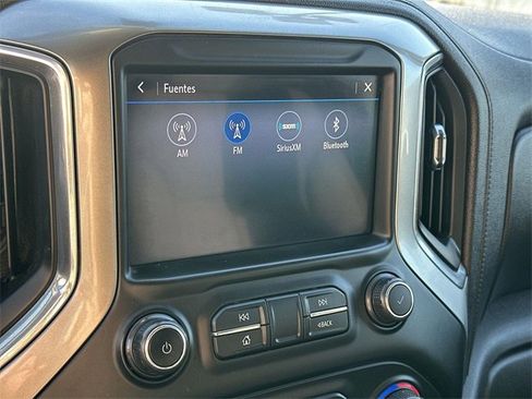 Used 2021 Chevrolet Silverado 1500 LT image 12