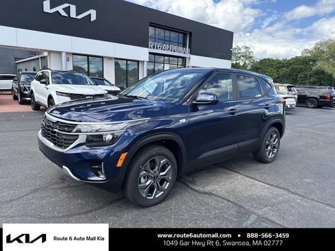 New 2026 Kia Seltos LX AWD/4WD image 1