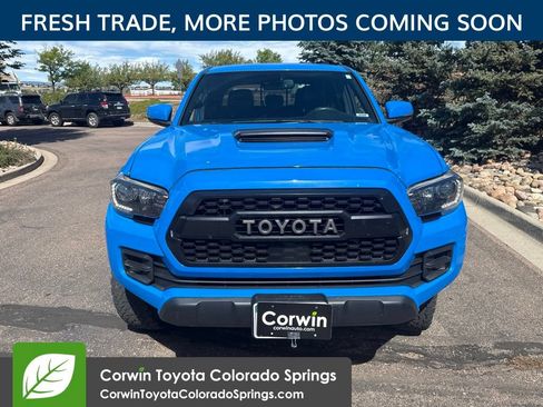 Used 2019 Toyota Tacoma TRD Pro AWD/4WD image 2