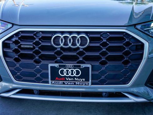 Used 2023 Audi Q5 2.0T Premium w/ Convenience Package image 8