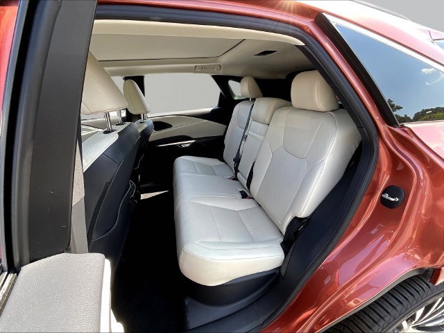 Used 2023 Lexus RX 350 Premium Plus w/ Cold Area Package FWD image 24