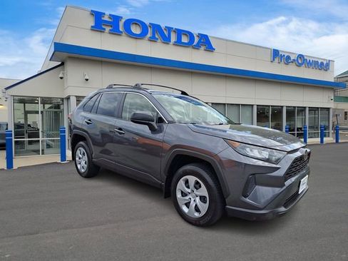 Used 2020 Toyota RAV4 LE w/ All Weather Liner Package AWD/4WD image 3