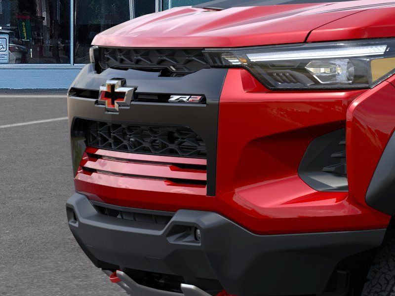 New 2026 Chevrolet Colorado ZR2 w/ Technology Package AWD/4WD image 13