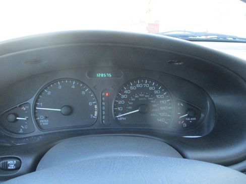 Used 2002 Oldsmobile Alero GL FWD image 27