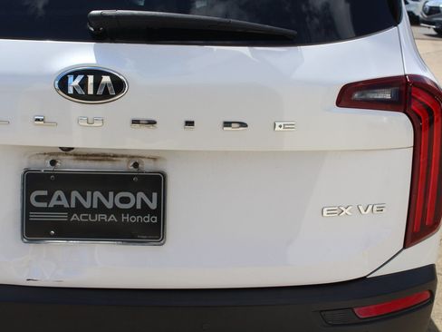 Used 2021 Kia Telluride EX w/ EX Premium Package FWD image 4