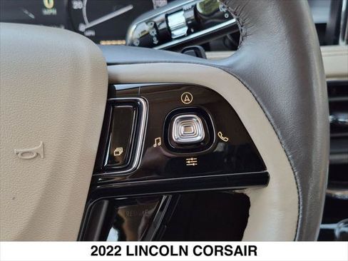 Certified 2022 Lincoln Corsair FWD w/ Premium Package image 15