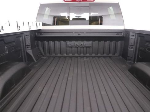 Used 2026 GMC Sierra 2500 AT4X AWD/4WD image 32