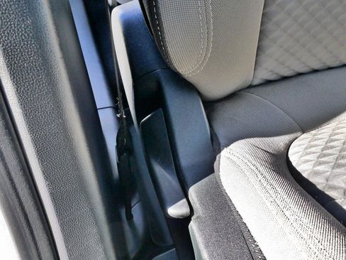 Used 2022 Ford Escape SE w/ Cold Weather Package image 13