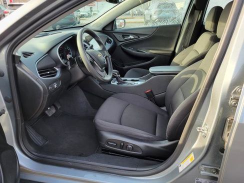 Used 2023 Chevrolet Malibu LT image 8