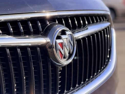 Used 2020 Buick Enclave Essence w/ Sound and Sites Package image 31