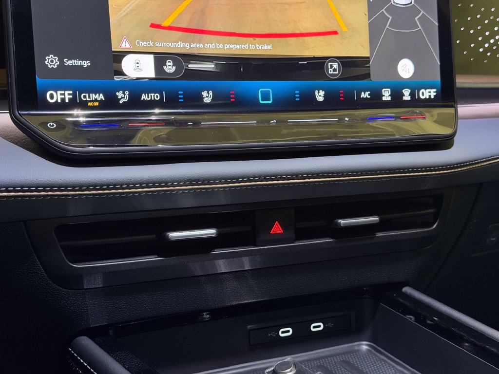 New 2027 Volkswagen Atlas SEL R-Line AWD/4WD image 18