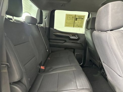 Used 2023 GMC Sierra 1500 SLE AWD/4WD image 24