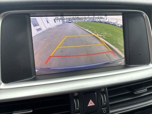 Used 2019 Kia Optima LX image 22