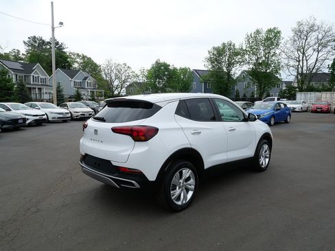 Used 2024 Buick Encore GX Preferred FWD image 6