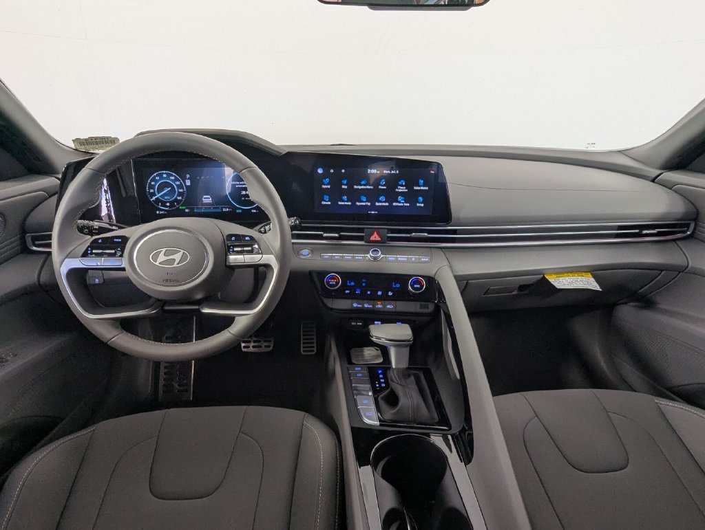 New 2026 Hyundai Elantra SEL FWD image 13