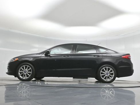 Certified 2017 Ford Fusion SE image 52