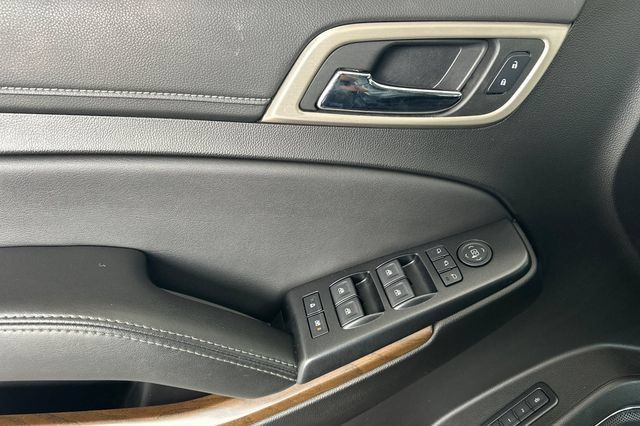 Used 2019 GMC Yukon Denali w/ Denali Ultimate Package AWD/4WD image 11