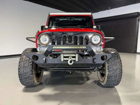 Used 2017 Jeep Wrangler Unlimited Sport w/ Quick Order Package 24S AWD/4WD image 2