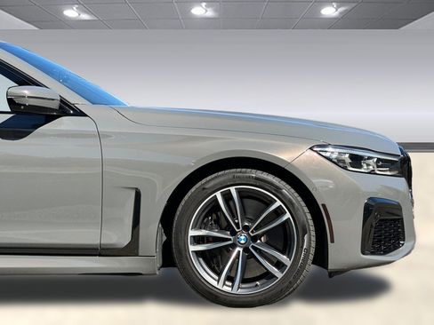 Used 2021 BMW 750i xDrive w/ Executive Package AWD/4WD image 36