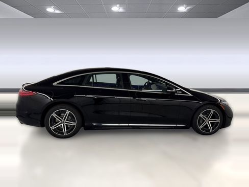 New 2026 Mercedes-Benz EQS 580 4MATIC Sedan image 8