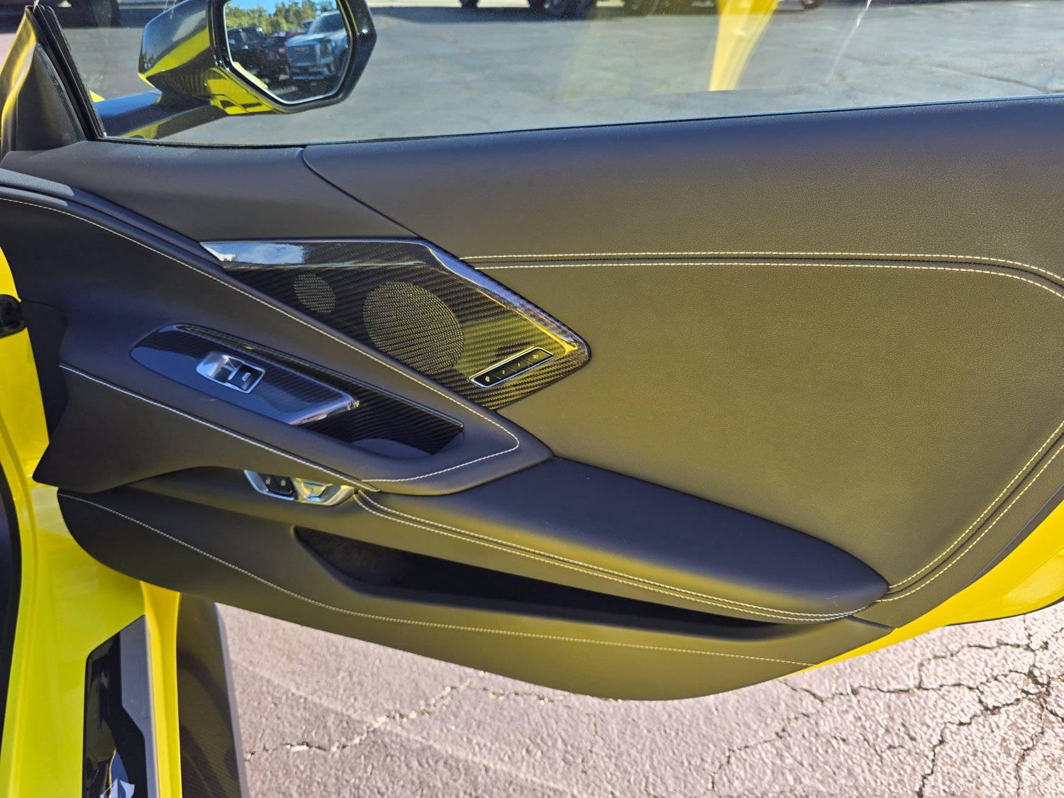 Used 2021 Chevrolet Corvette Stingray Preferred Cpe w/ Z51 Performance Package RWD image 10