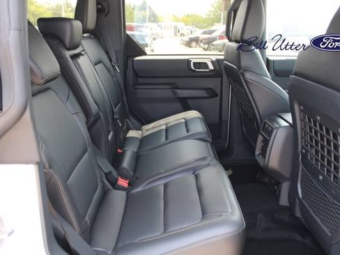 New 2026 Ford Bronco Badlands AWD/4WD image 10