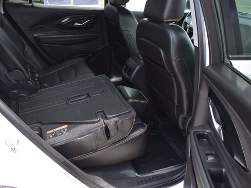 Used 2024 GMC Terrain AT4 w/ LPO, Floor Liner Package AWD/4WD image 16