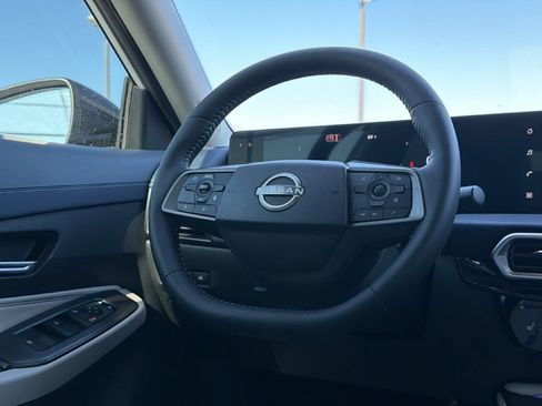 Used 2026 Nissan Sentra SL w/ Floor Mat Package FWD image 24