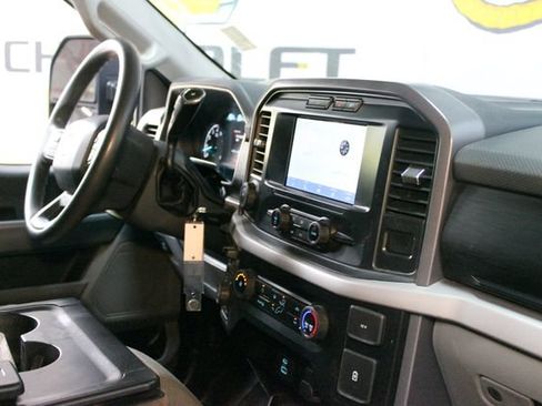 Used 2022 Ford F150 XLT w/ XTR Package AWD/4WD image 10