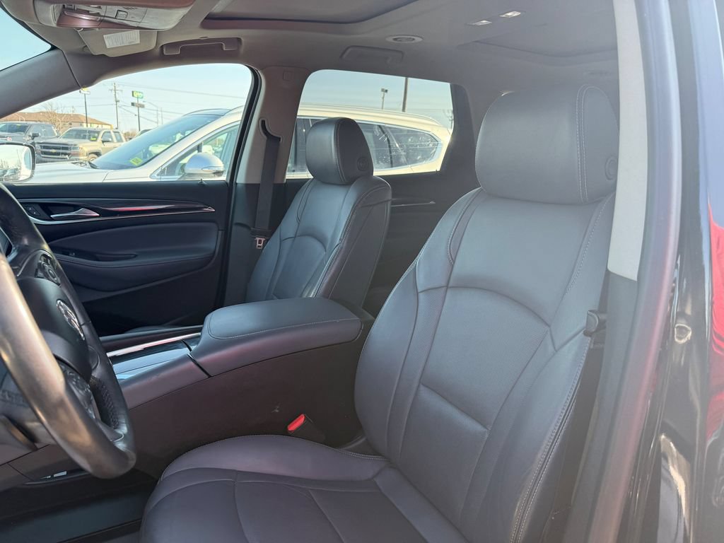 Used 2018 Buick Enclave Premium w/ Trailering Package AWD/4WD image 42