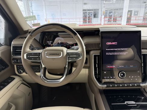 New 2026 GMC Yukon XL Denali w/ Denali Reserve Package AWD/4WD image 16