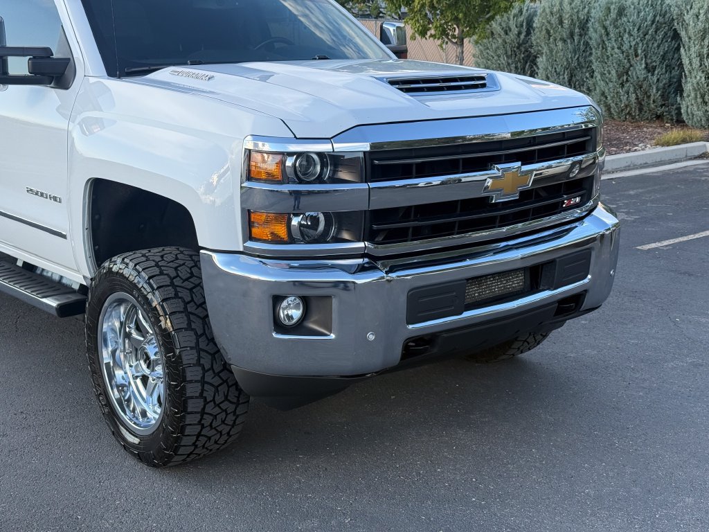 Used 2019 Chevrolet Silverado 2500 LTZ w/ Z71 Package, Off-Road AWD/4WD image 3