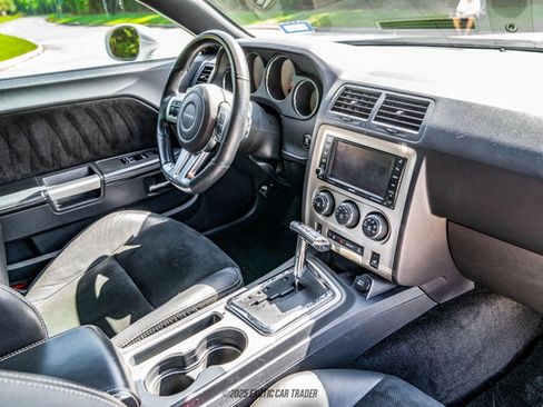 Used 2012 Dodge Challenger SRT8 w/ Premium Sound Group image 58