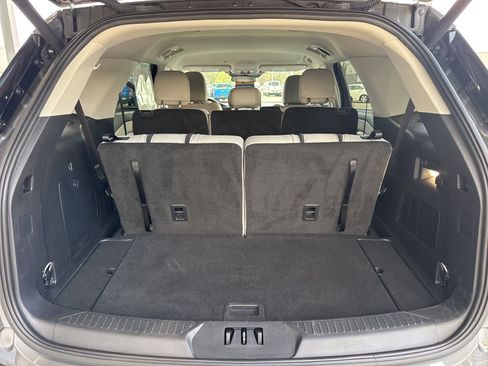 Certified 2025 Ford Explorer Active w/ Active Comfort Package AWD/4WD image 40