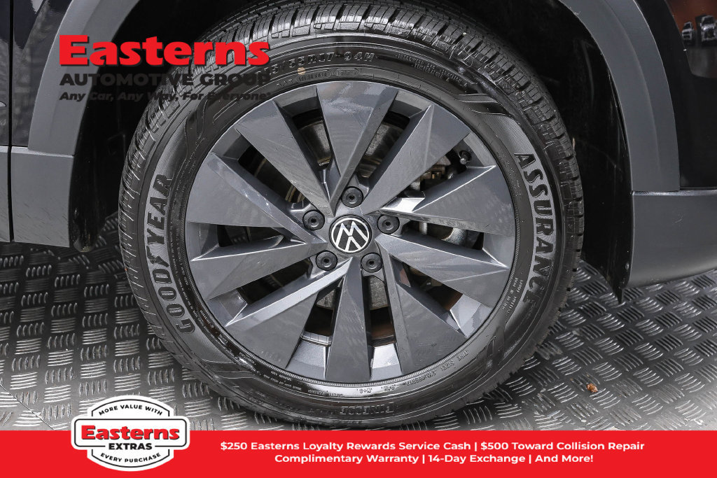 Used 2024 Volkswagen Taos S FWD image 28