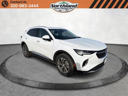 Used 2021 Buick Envision Essence image 3