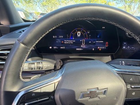 Used 2024 Chevrolet Traverse Z71 image 4